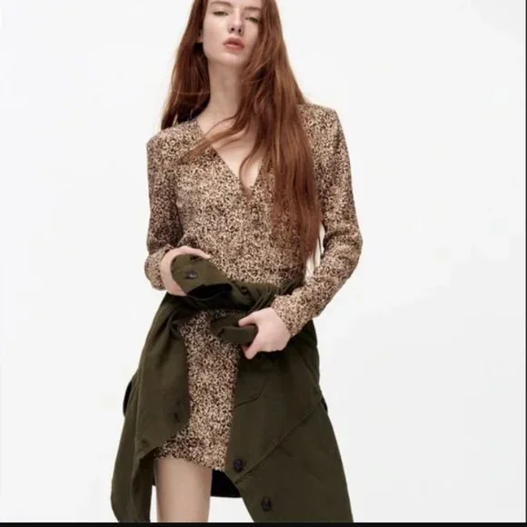 (🌹5/$25 🌹)  Zara ANIMAL LEOPARD PRINT WRAP DRESS (nwt) Size XS - Picture 1 of 4